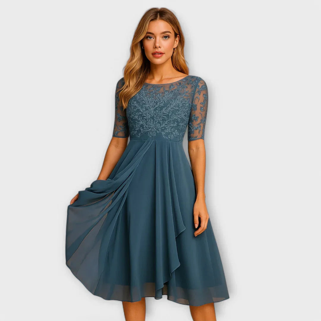 Jacinthe – Robe midi élégante à manches en dentelle
