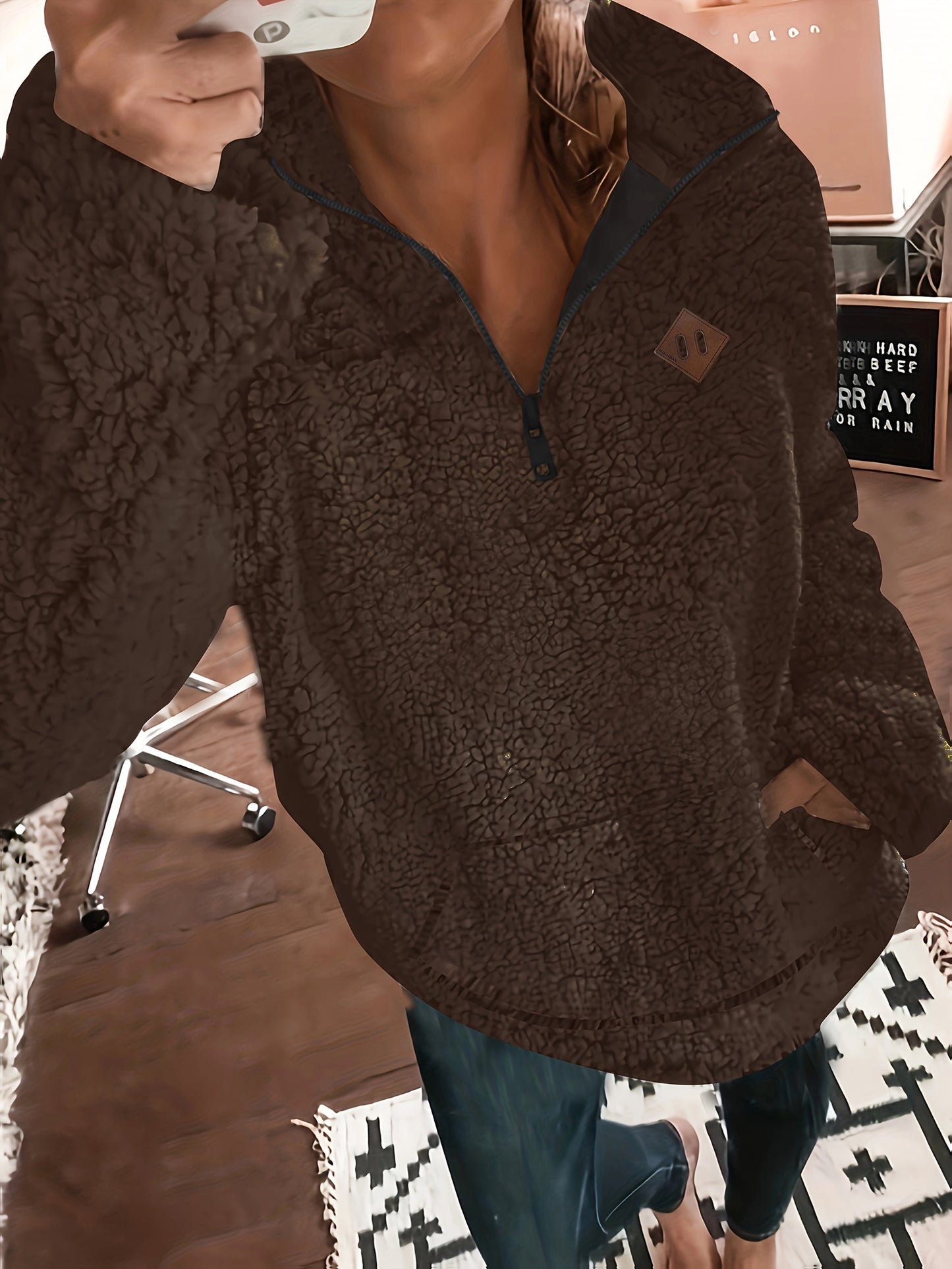 NOREEN | Sweter Teddy z Zamkiem